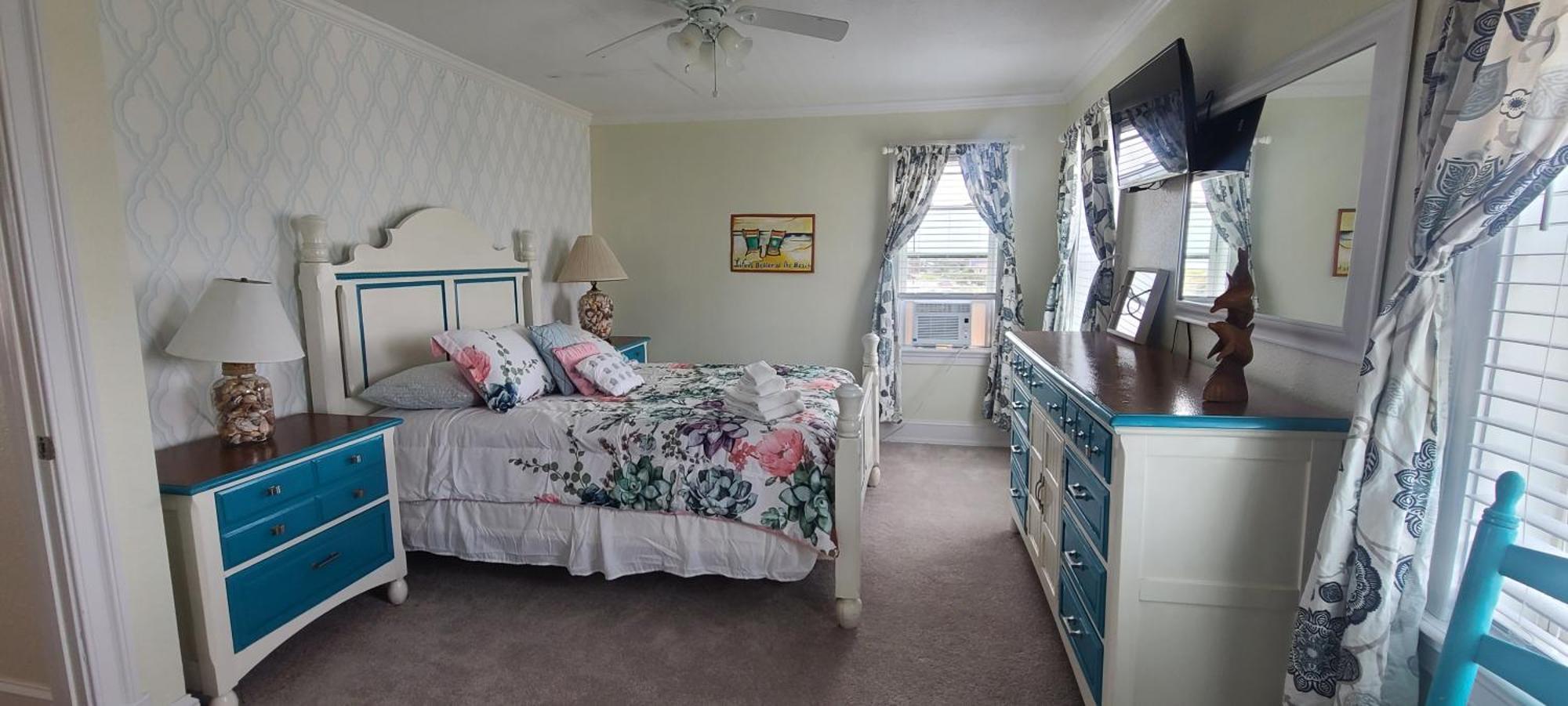 Pierhouse Bed & Breakfast Килл-Девил-Хиллз Экстерьер фото